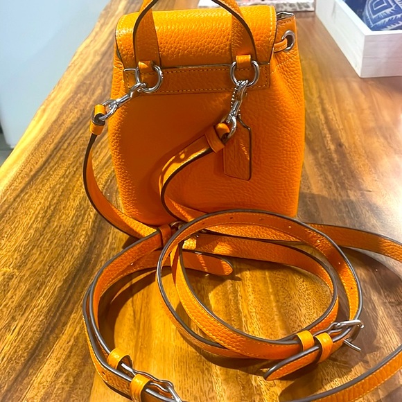 COACH Amelia convertible backpack - Picture 6 of 7